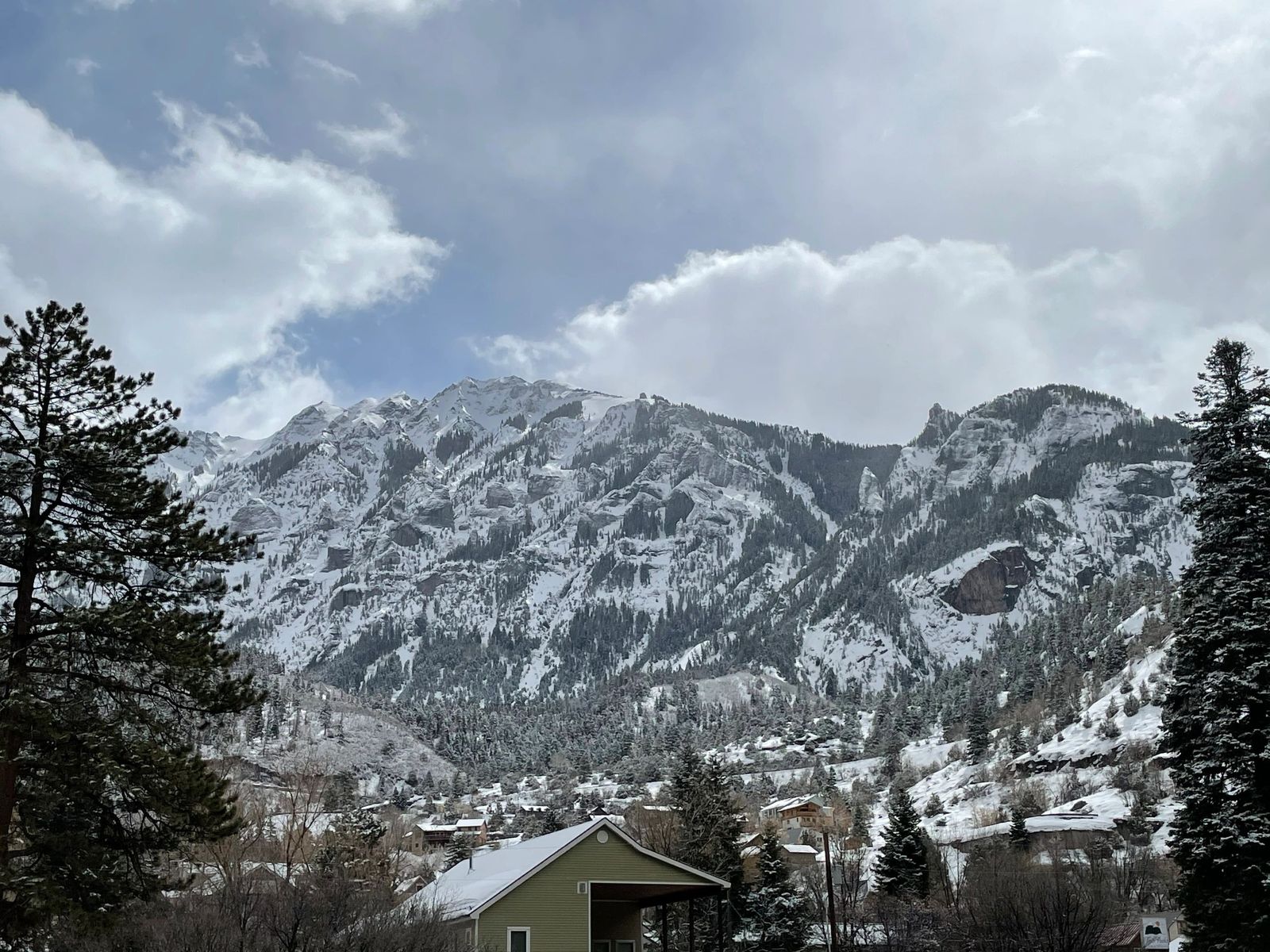 Hot Springs condo open living and kitchen area — Lumberyard Condos Ouray
